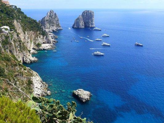 Dicas para economizar em Capri