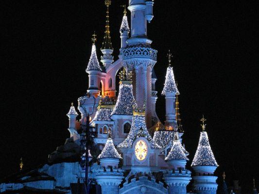 Christmas and New Year at Disneyland Paris