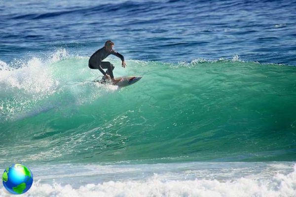 Surf en España, las direcciones para un viaje deportivo