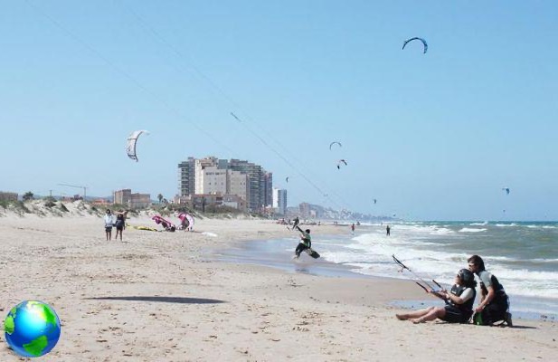 Where to kitesurf in Spain
