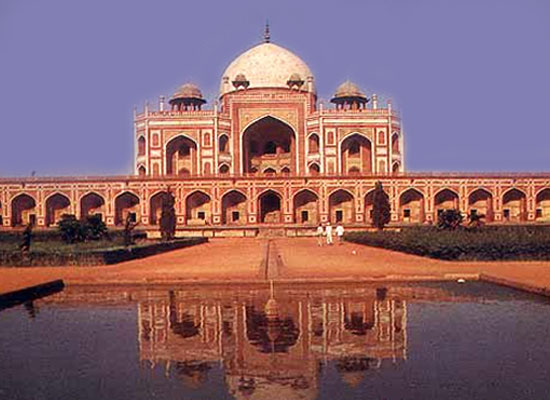 India travel information and advice
