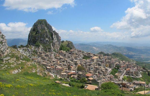 Sicily tours and itineraries