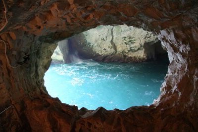Rosh Hanikra: the Israeli enchanted caves