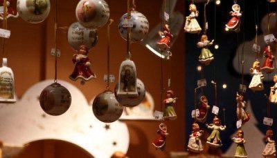 Christmas market and living nativity scene in Pozzuoli