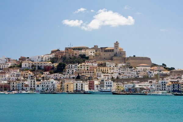 Dalt Vila Ibiza: history and legend overlooking the sea
