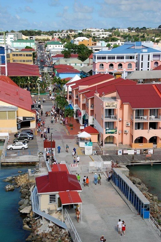 Antigua and Barbuda holidays tips