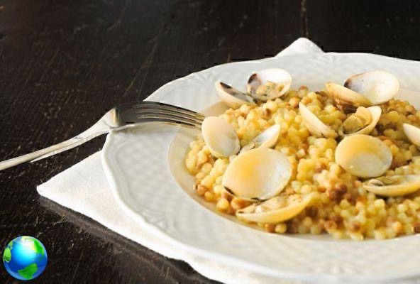 Sardinian fregola, the recipe with fish and seafood