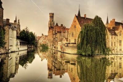 Bruges: Unusual Guide to Belgium