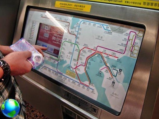 En Pekín, el metro se paga con plástico