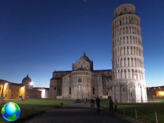Ver la Piazza del Duomo en Pisa