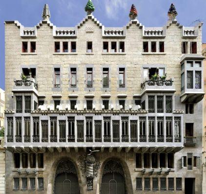 7 œuvres de Gaudi à visiter à Barcelone à Pâques