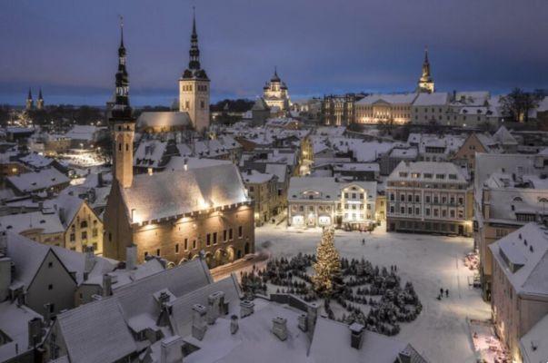 The 10 most beautiful and unmissable cities in Europe to visit during the Christmas period