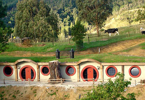 Hobbit motel: the lord of the rings in reality