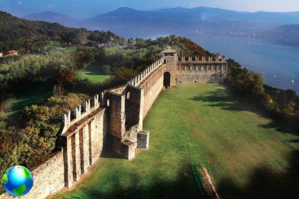 Viaje al lago Maggiore, visita a la Rocca di Angera