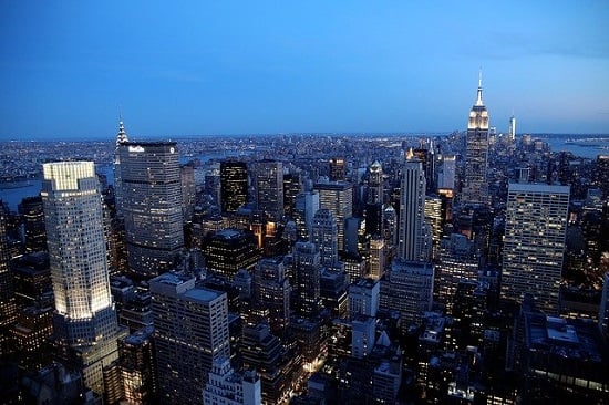 Low cost travel to New York: save on flights, hotels, transport and attractions