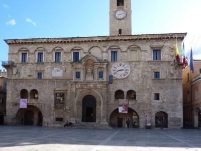 Ascoli Piceno: 5 stages in the city of a hundred towers