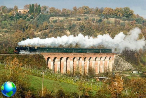 Nature Train, a steam train in Tuscany