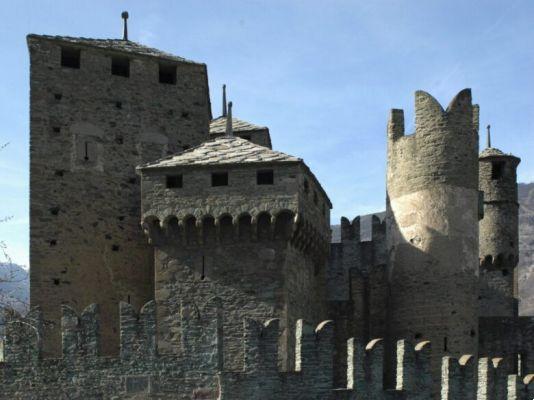 Castillo de Fenis: horarios, precios y duración de la visita