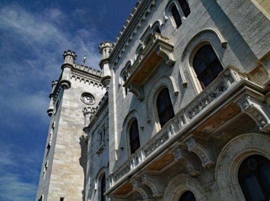 Castillo de Miramare: horarios, precios y duración de la visita