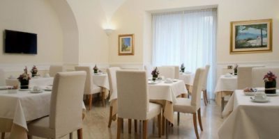 Hotel Plaza Salerno: el bajo coste para la costa Amalfitana