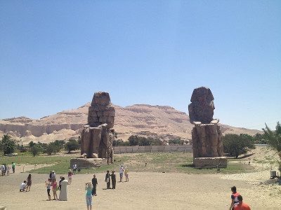 Colossos de Memnon, excursão ao Egito antes do Vale dos Reis