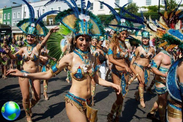 Carnaval em Notting Hill: Londres é colorida