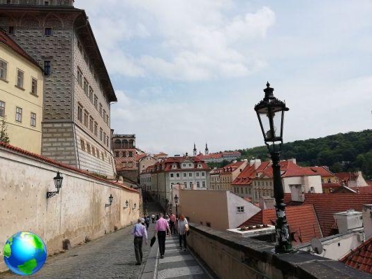24 hours in Prague with friends