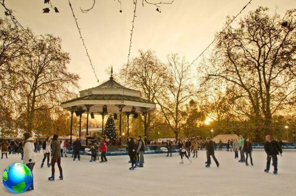 Patinage sur glace à Londres pour Noël