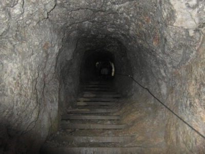 Tranchées et tunnels de Lagazuoi