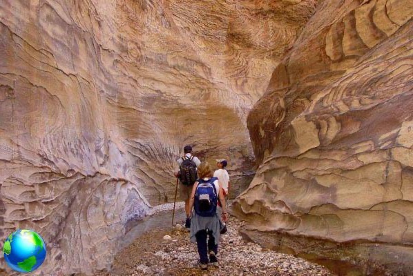 Hiking in Oman: the wadis and the mountains
