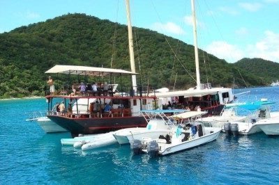 An unusual restaurant in the Caribbean, the Willy Thorton