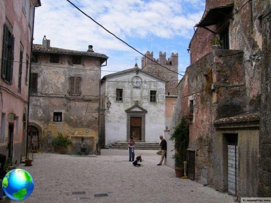 Calcata o que ver na Lazio, uma aldeia a descobrir