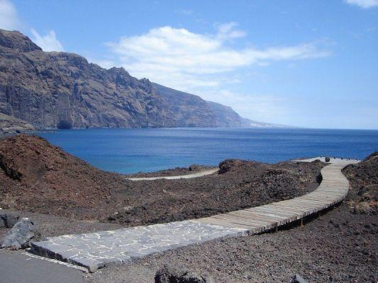Tenerife holidays information and advice