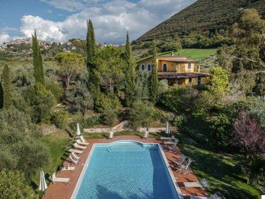 10 casas de fazenda com piscina perto de Roma