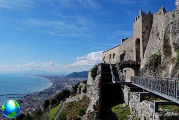 Salerno: two low cost postcard attractions