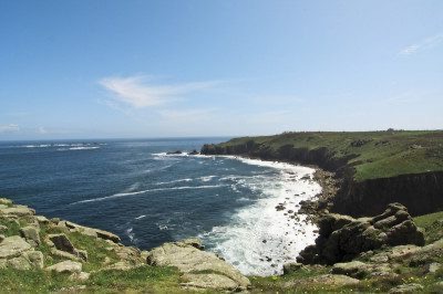Cornwall: low-cost itinerary between cliffs and moors