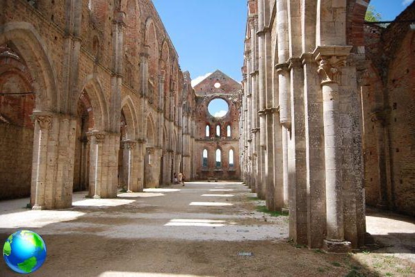 San Galgano: l'abbaye et la légende de l'épée dans la pierre