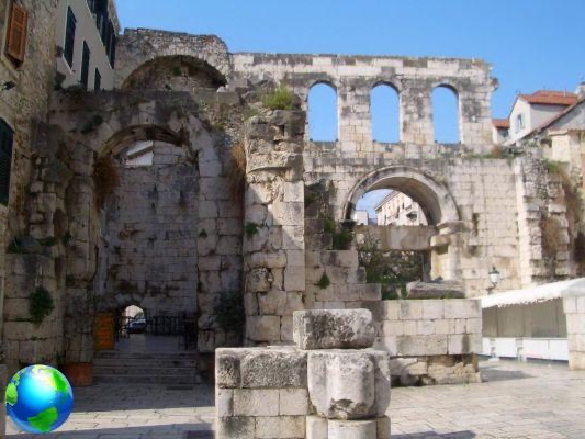 Split e o Palácio de Diocleciano, o que ver na Croácia