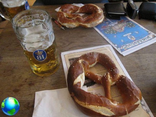 Hofbrauhaus: Hitler's brewery in Munich