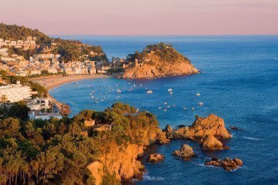 Costa Brava Pyrenees of Girona: the perfect destination at any time of the year