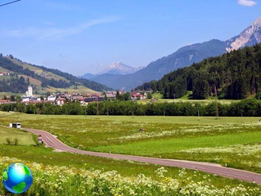 The S. Candido-Lienz cycle path in South Tyrol
