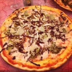 La Bussola in Rimini, where to eat good pizza in the historic center