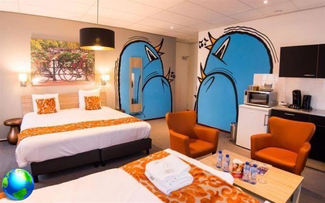 Teleport Hotel, sleep in Amsterdam low cost