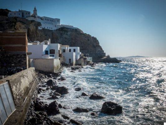 Nisyros (Greece): the volcano and the beaches not to be missed