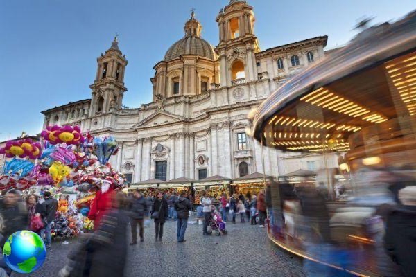 Mercados de Natal na Piazza Navona em Roma