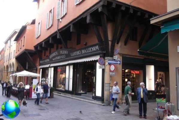 Dónde comprar productos típicos en el centro de Bolonia