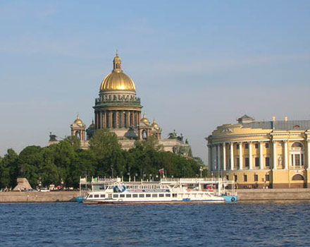 Crucero Volga de Moscú a San Petersburgo