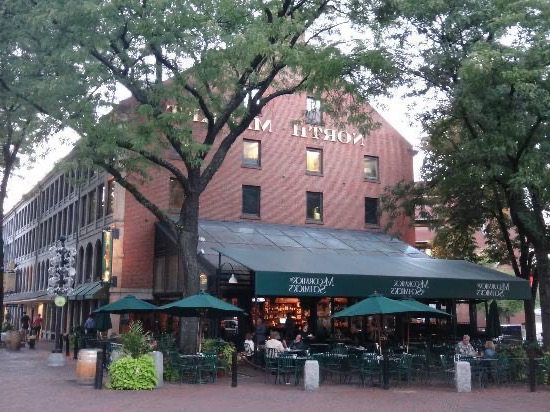 McCormick and Schmick's, where to eat in Boston