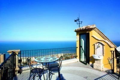 Marche coast: 4 villages perched on the sea
