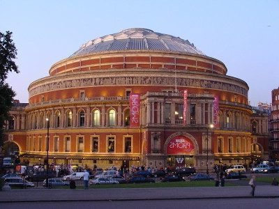 Royal Albert Hall em Londres, sala de concertos na Inglaterra